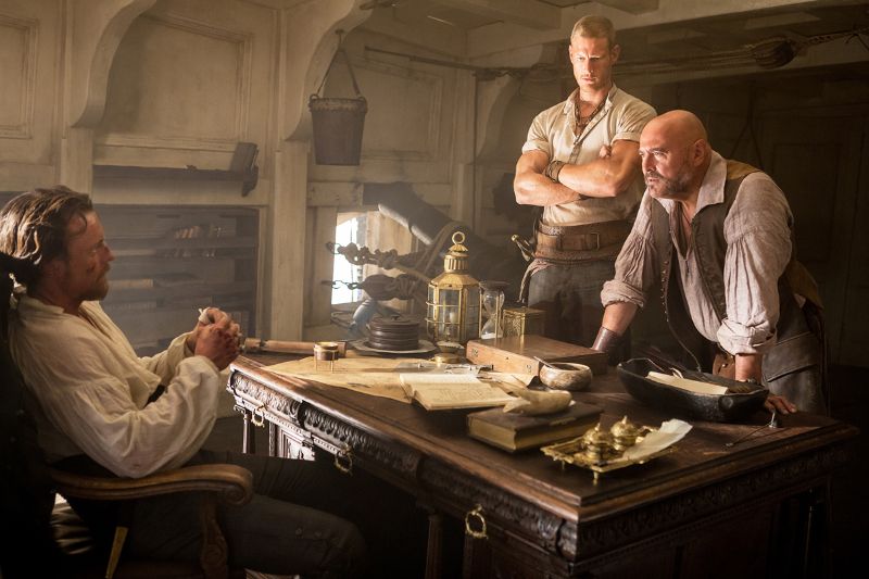 Black_Sails_Season1_003